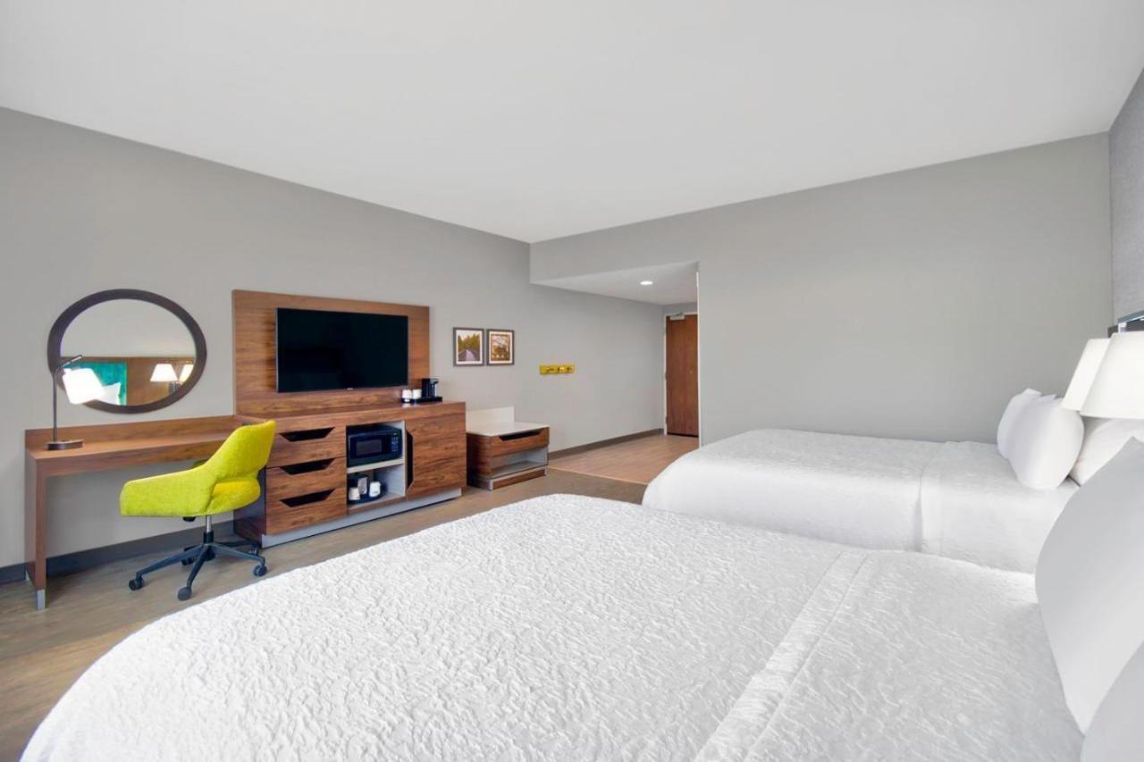 Hampton Inn Abingdon Esterno foto