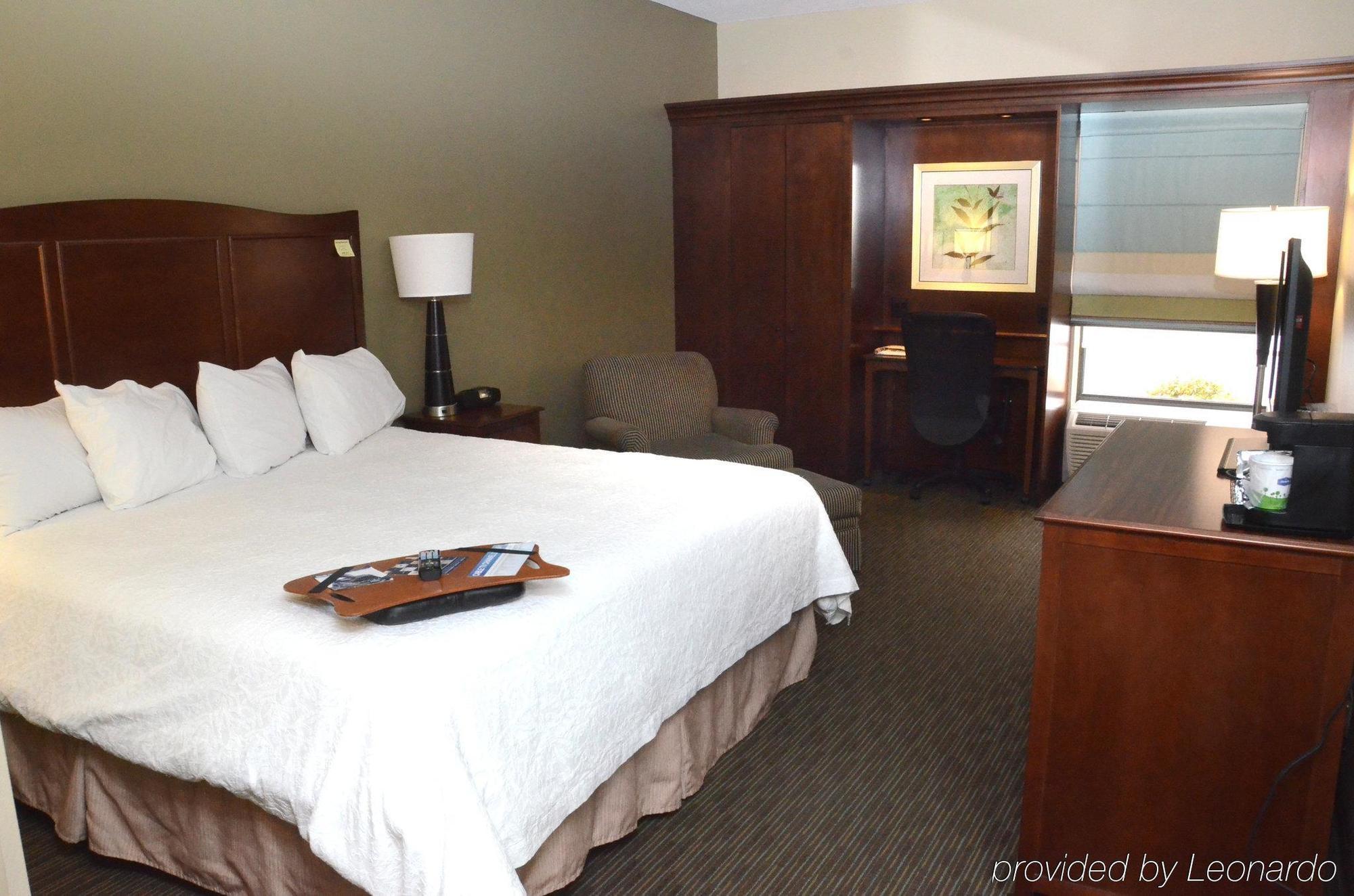 Hampton Inn Abingdon Esterno foto