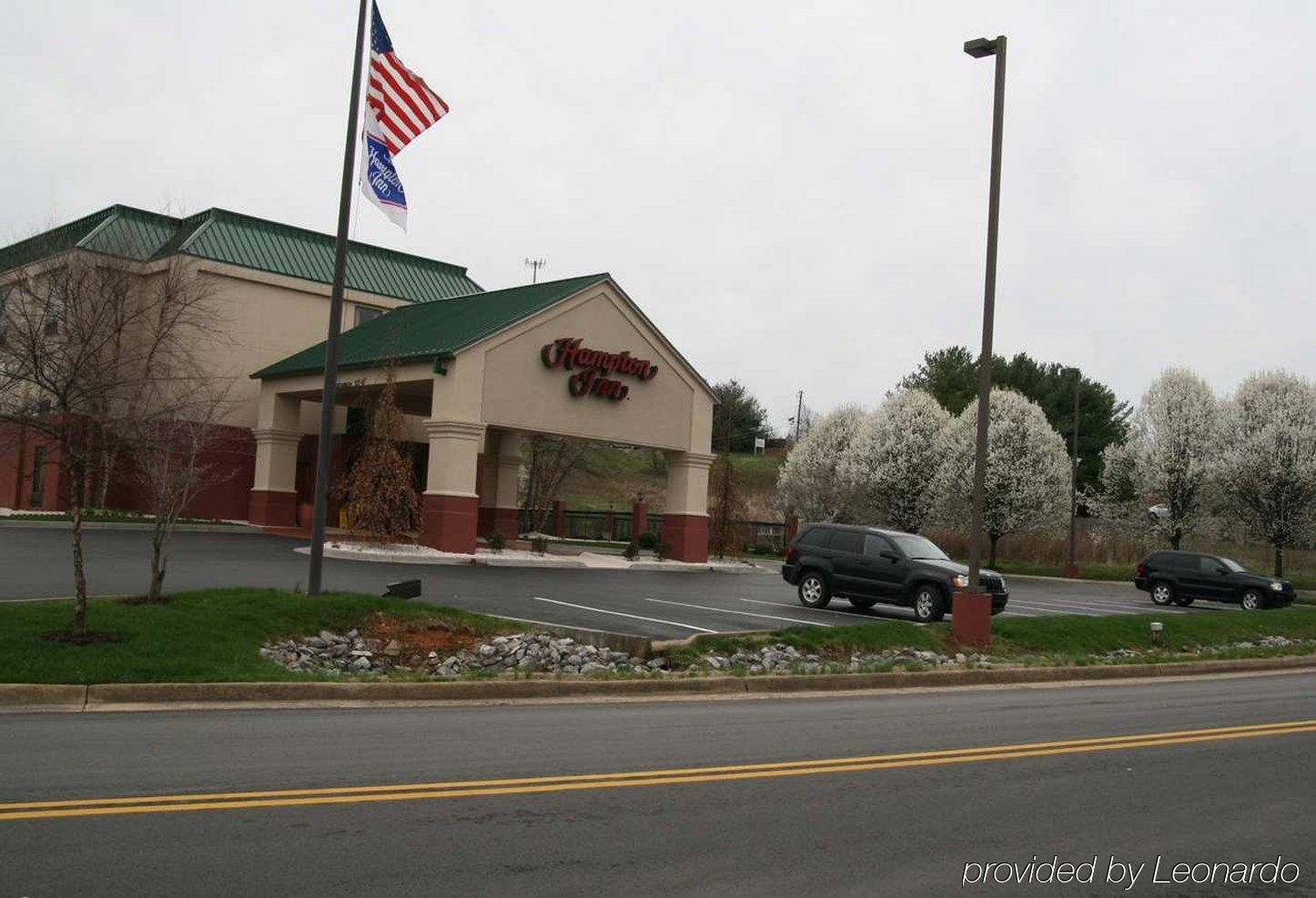 Hampton Inn Abingdon Esterno foto